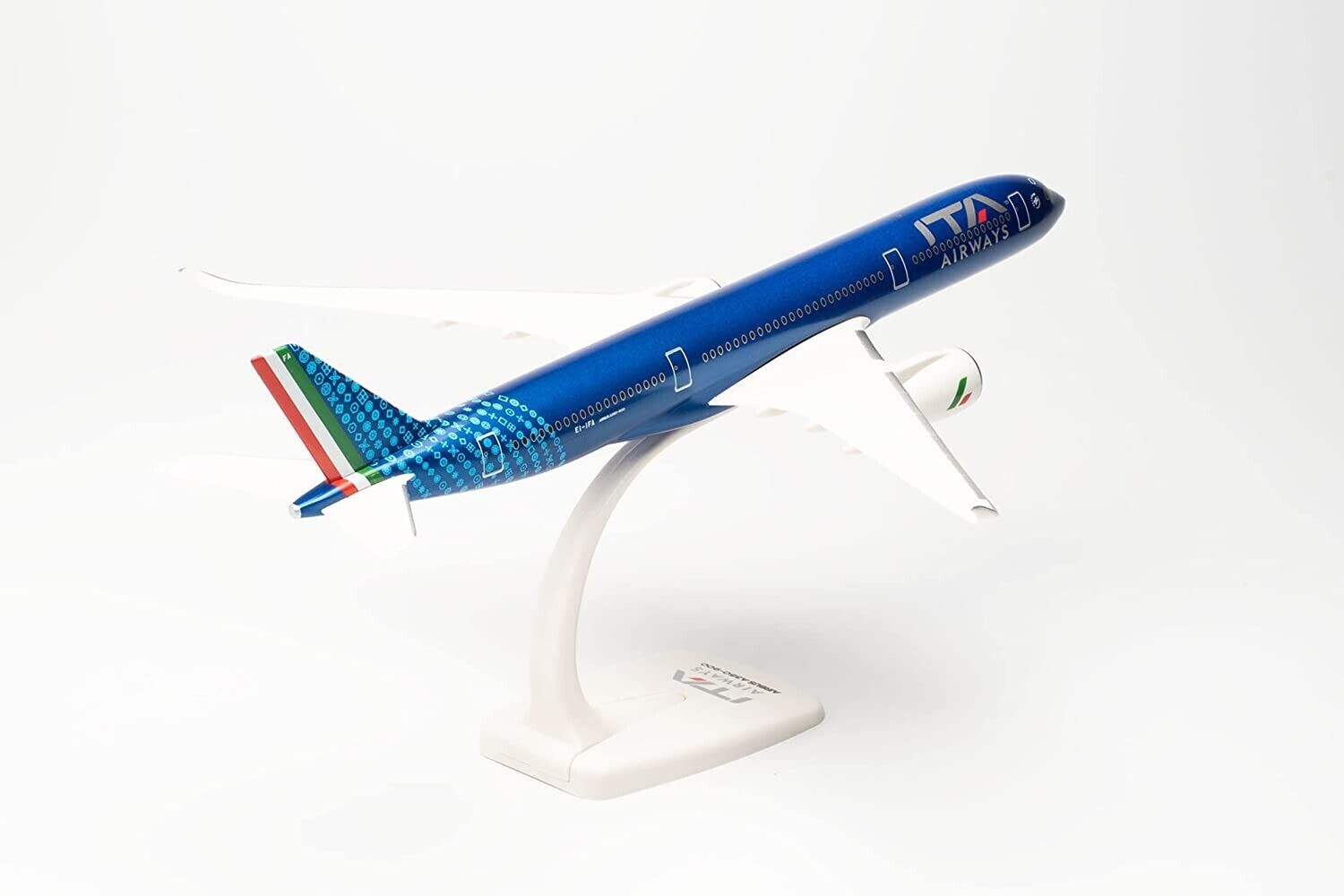 Model Airbus A350-900 ITA Airways 1:200 Herpa