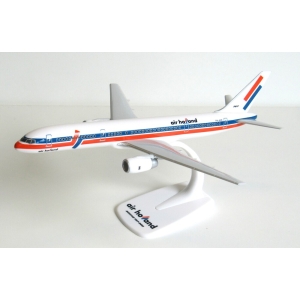 Model Boeing 757-200 AIR HOLLAND 1:200