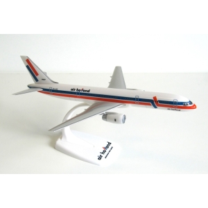 Model Boeing 757-200 AIR HOLLAND 1:200