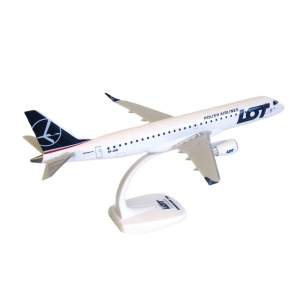 Model Embraer 195 LOT 1:100 SP-LND