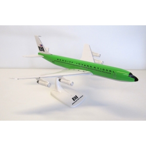 Model Boeing 707-300 Braniff 1:144