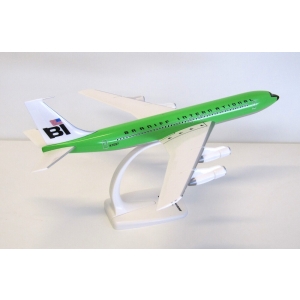 Model Boeing 707-300 Braniff 1:144