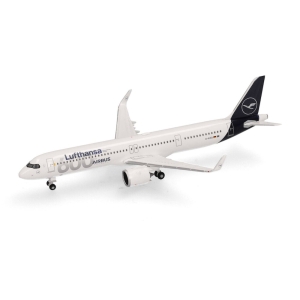 Model Airbus A321neo LUFTHANSA 1:500 D-AIEQ 600th