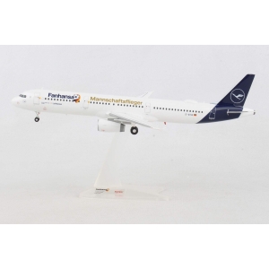 Model Airbus A321 Lufthansa Fanhansa 1:200 D-AISQ Herpa