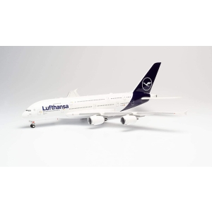 Model Airbus A380 Lufthansa 1:200 D-AIMK HERPA