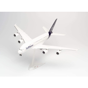 Model Airbus A380 Lufthansa 1:200 D-AIMK HERPA