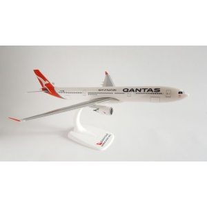 Model Airbus A330-300 Qantas