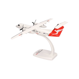 Model Bombardier Dash 8-300 QANTAS 1:100