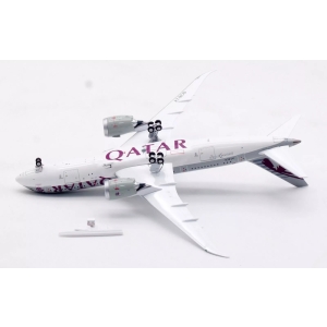 Model Boeing 787-8 QATAR Airways 1:400 Aviation A7-BCB