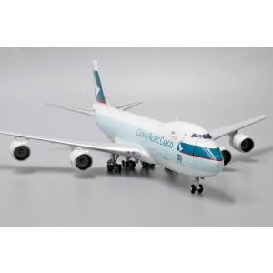 Model Boeing 747-8 CATHAY Pacific 1:400