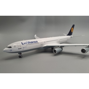 Model Airbus A340-200 Lufthansa D-AIBD Essen J Fox