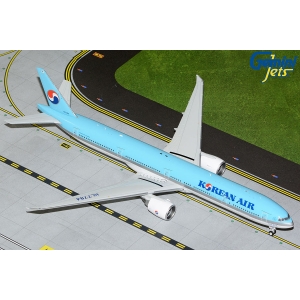 Model Boeing 777-300 KOREAN 1:200 GEMINI