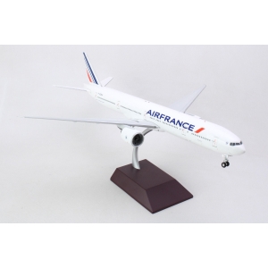 Model Boeing 777-300 AIR FRANCE 1:200 GEMINI F-GZNH