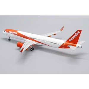 Model Airbus A321neo Easyjet 1:200 G-UZME