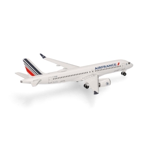 Model Airbus A220-300 AIR FRANCE 1:500 F-HZUM