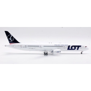 Model Boeing 787-9 LOT 1:200 SP-LSG Inflight