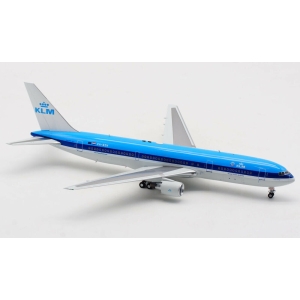 Model Boeing 767-300 KLM 1:200 Inflight