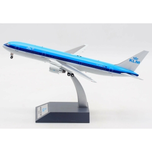 Model Boeing 767-300 KLM 1:200 Inflight