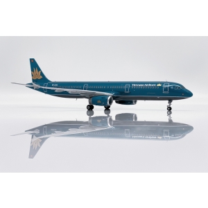 Model Airbus A321 Vietnam Airlines 1:200 JcWings