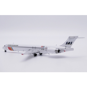 Model McDonnell Douglas MD90 SAS Scandinavian Airlines LN-ROB 1:400