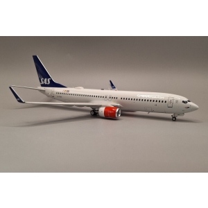 Model Boeing 737-800 SAS 1:200 LN-RRH J FOX