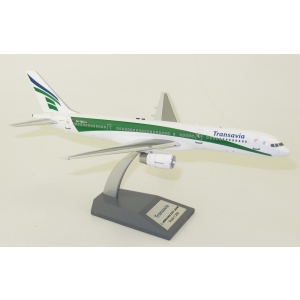 Model Boeing 757-200 TRANSAVIA