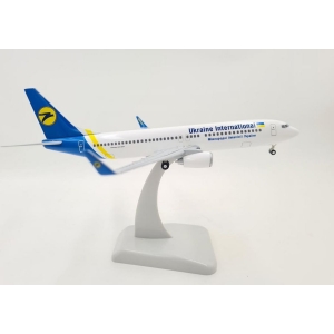 Model Boeing 737-800 Ukraine 1:200 HOGAN