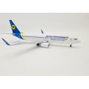 Model Boeing 737-800 Ukraine 1:200 HOGAN