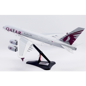 Model Airbus A380 QATAR 1:200 A7-APG