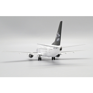 Model Boeing 737-500 LOT SP-LKE 1:200 Star Alliance